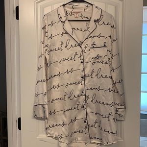 W’s Victoria Secret ‘Sweet Dreams’ Sleep Shirt